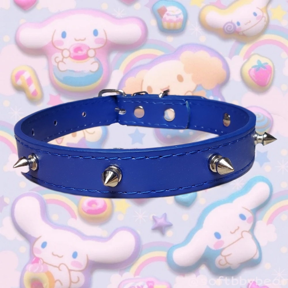 NWOT Royal Blue Spiked Choker Necklace Dog Collar